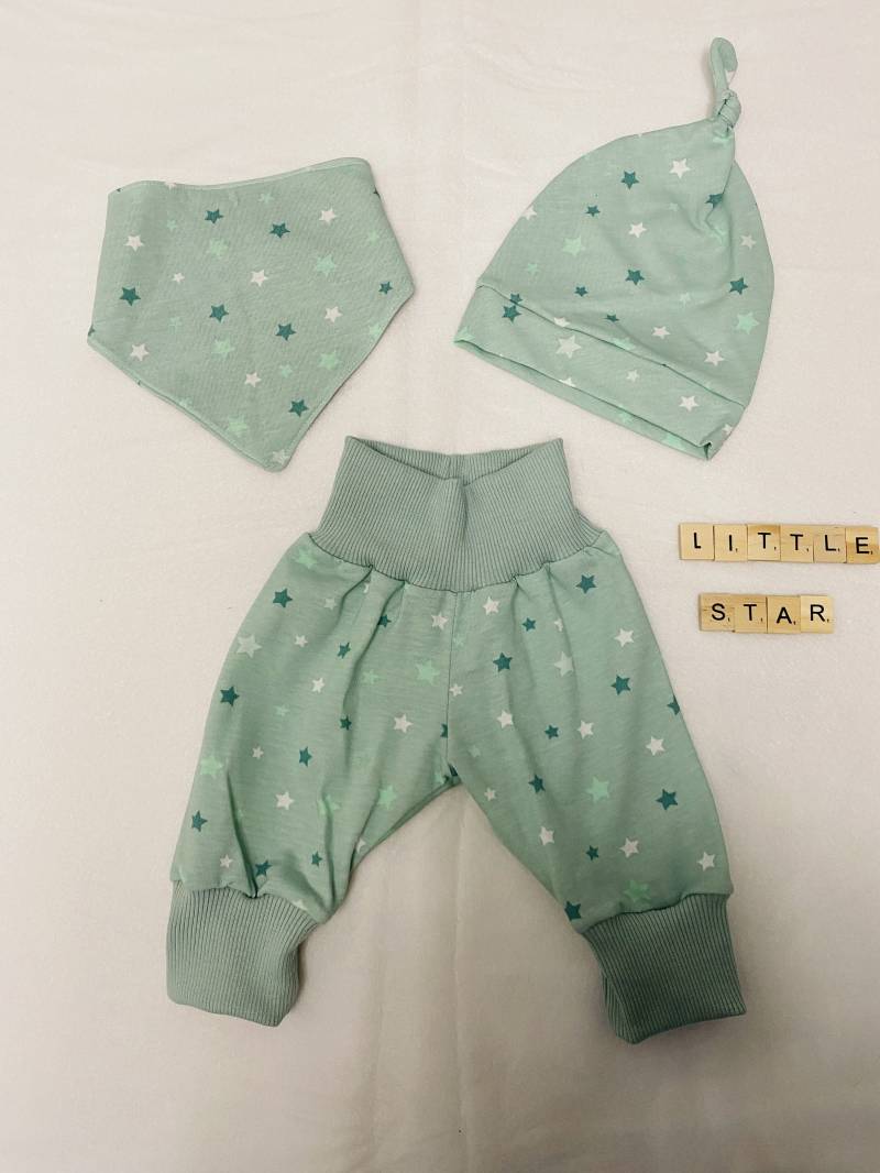 Baby Pumphose Halstuch Mütze Set Gr 62 von MachsDirSelbst
