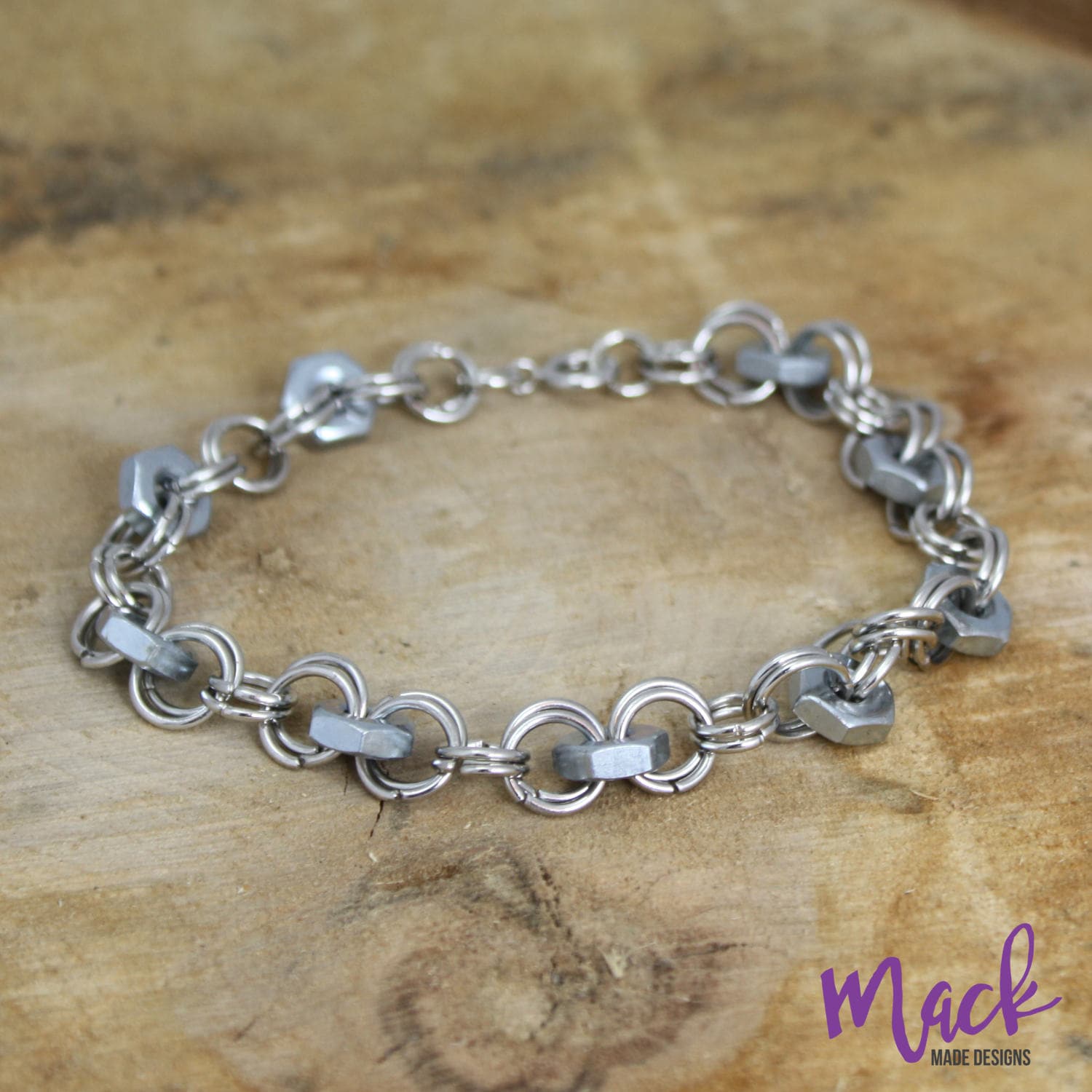 Hex Nuss Armband Hex Nuss Armband von MackMadeDesigns