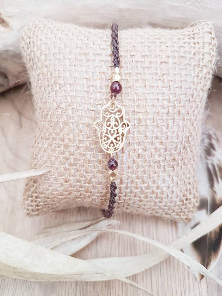 Makramee Armbänder Welt Erde Berge Hamsa Halbedelsteine Messing von MacraMiez