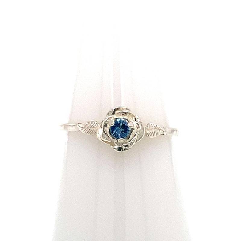 Montana Saphir Rose Ring Montana Saphir Rose Ring von Macsgems