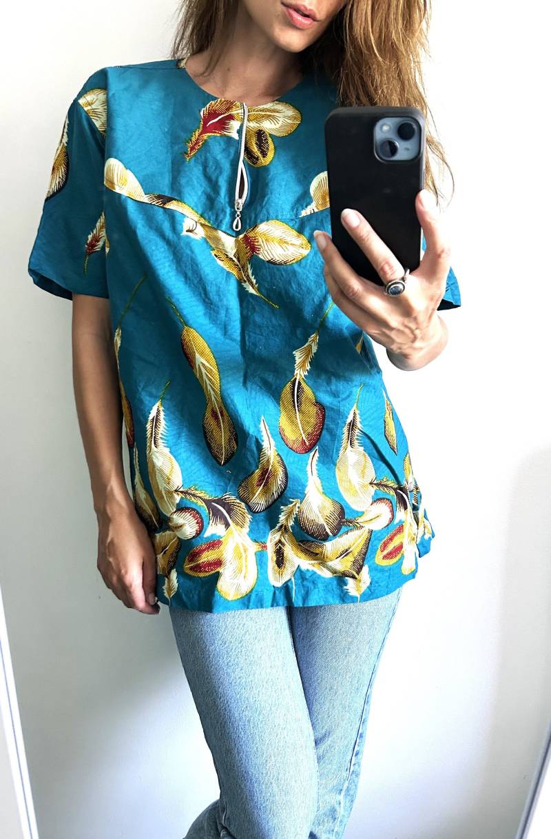 Ozeanblaue Fun Print Tunika/Reißverschluss Hals Weites Top Baumwolle Theater Bluse Boho Sommer Wear - Large von MadBlackVintage