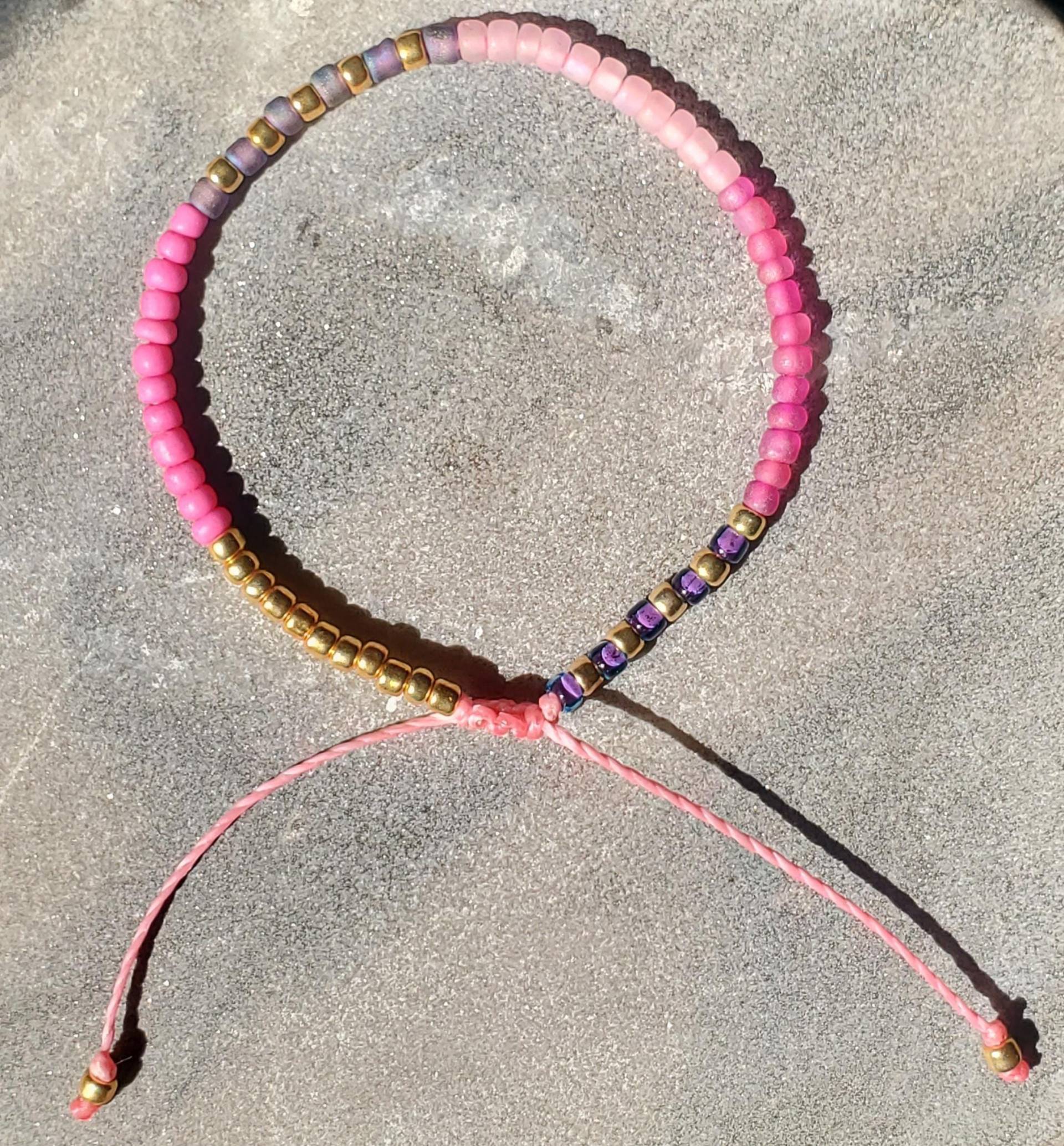 Sommer Armband, Verstellbares Perlenarmband, Freundschaftsarmband, Handgemachtes Rocailles Winziges Perlenarmband Sommer Armband, Verstellbares Perlenarmband, Freundschaftsarmband, Handgemachtes Rocailles Winziges Perlenarmband von MadColorJewelry