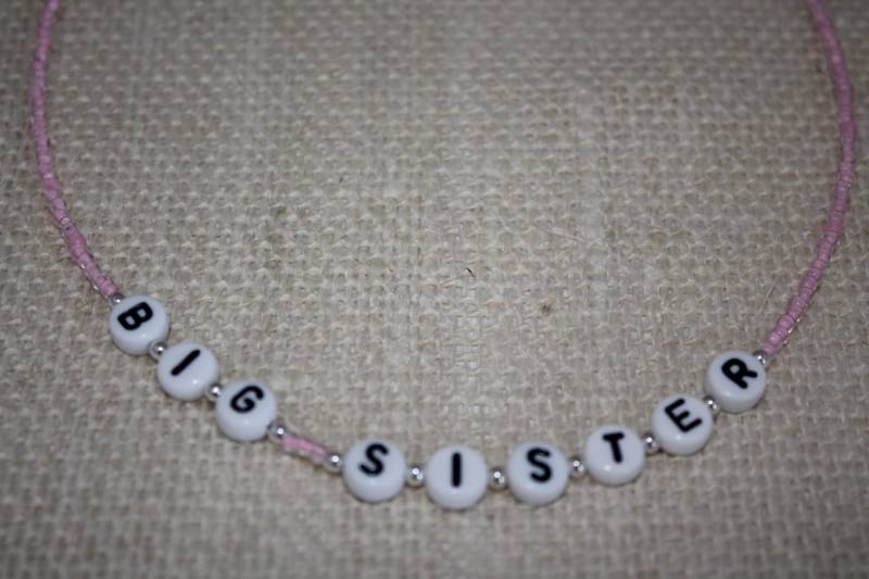 Große Schwester Rosa Kind Halskette Große Schwester Rosa Kind Halskette von MadHatterBeads