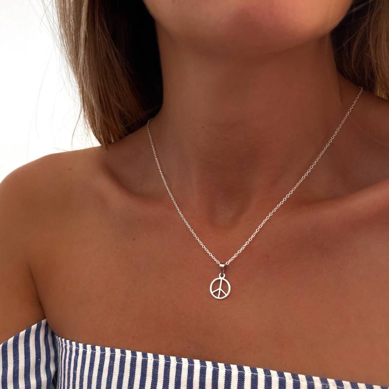 Symbol-Halskette - Charm-Halskette Für Frauen Handgefertigter Schmuck Personalisierte Geschenke Geschenk Sie von MadJewelryCo