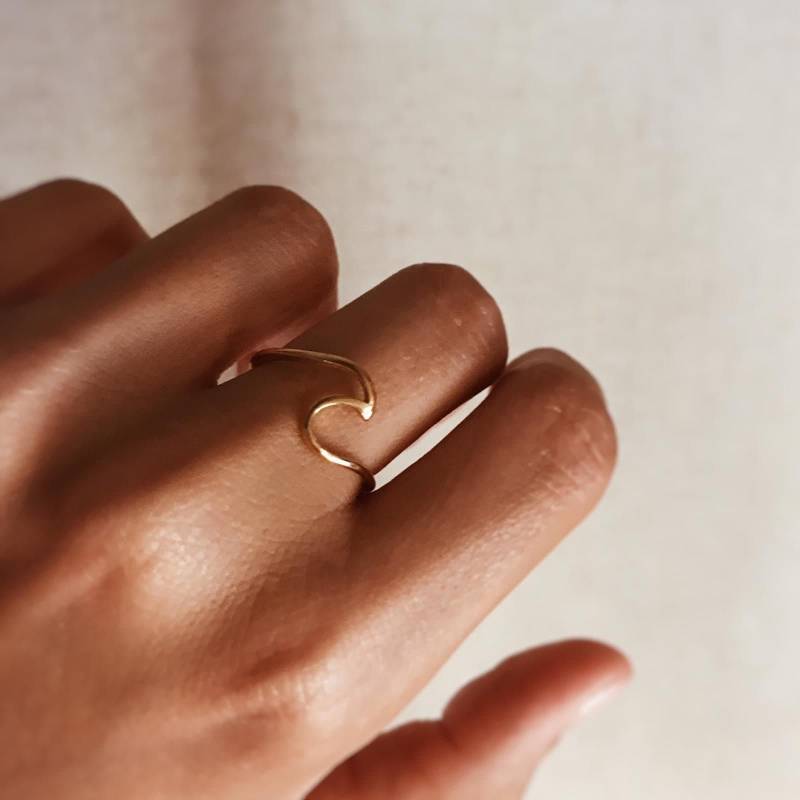 Wellenförmiger Ring - Verstellbarer Wellenring Ozean-Gezeitenströmungsring Handgefertigter Schmuck Minimalistisch Personalisierte Geschenke von MadJewelryCo