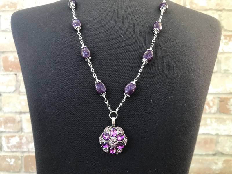 Draht Gewickelt Candy Jade Blume Halskette Draht Gewickelt Candy Jade Blume Halskette von MadZinDesigns