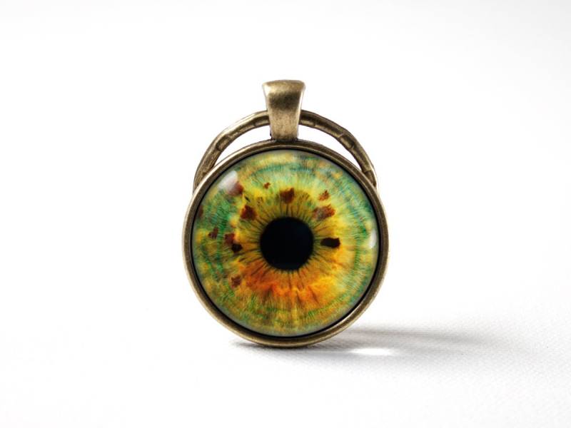 Augenschmuck Schlüsselanhänger Grüne Augen Menschliches Auge Statement Schmuck Für Frauen Geschenke Für Mama Eyeballs Pupil von MadamIris
