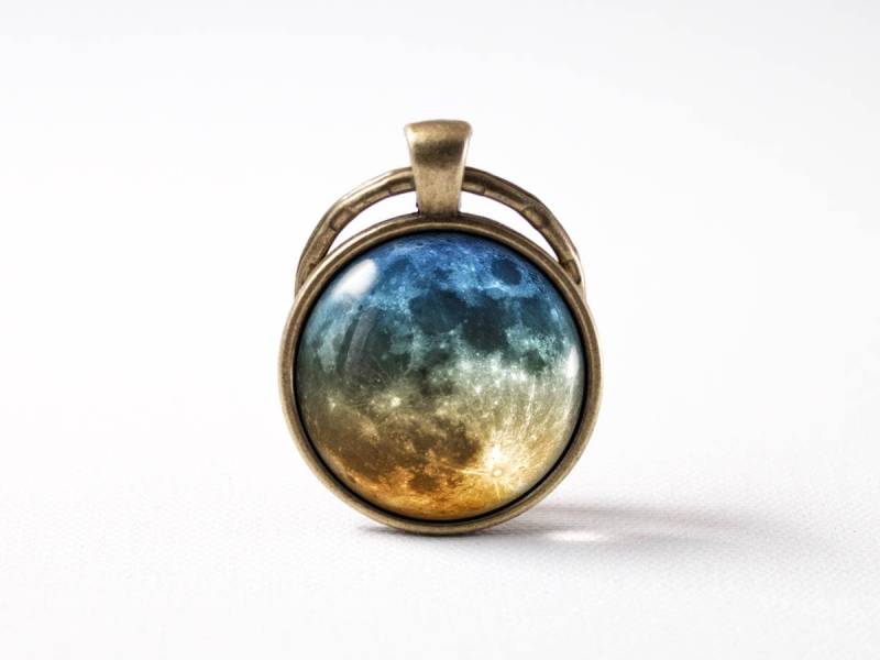 Bunter Mond Schlüsselanhänger Space Moon Vollmond Schmuck Geschenkidee Mondkunst Luna Anhänger Für Männer Ihren von MadamIris