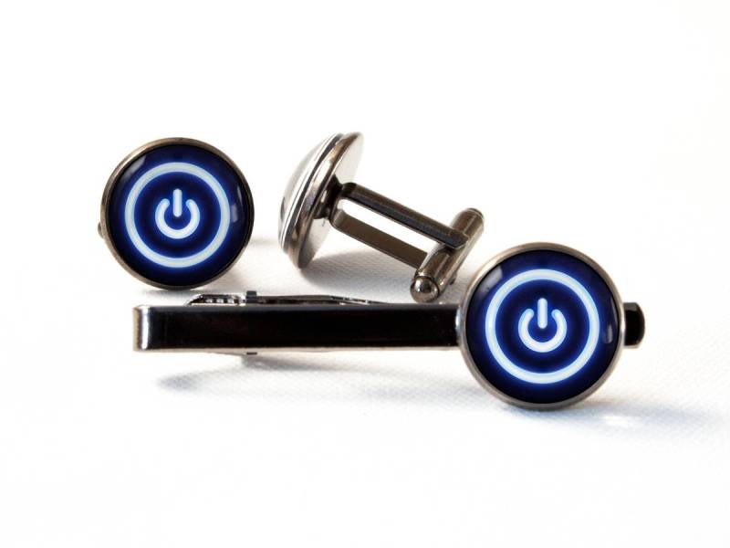 Computer-Nerd Geschenk Manschettenknöpfe Krawattennadel Power Knopf Tech Schalter Geek Schmuck Für Freund Gamer Auf Off Traverse von MadamIris