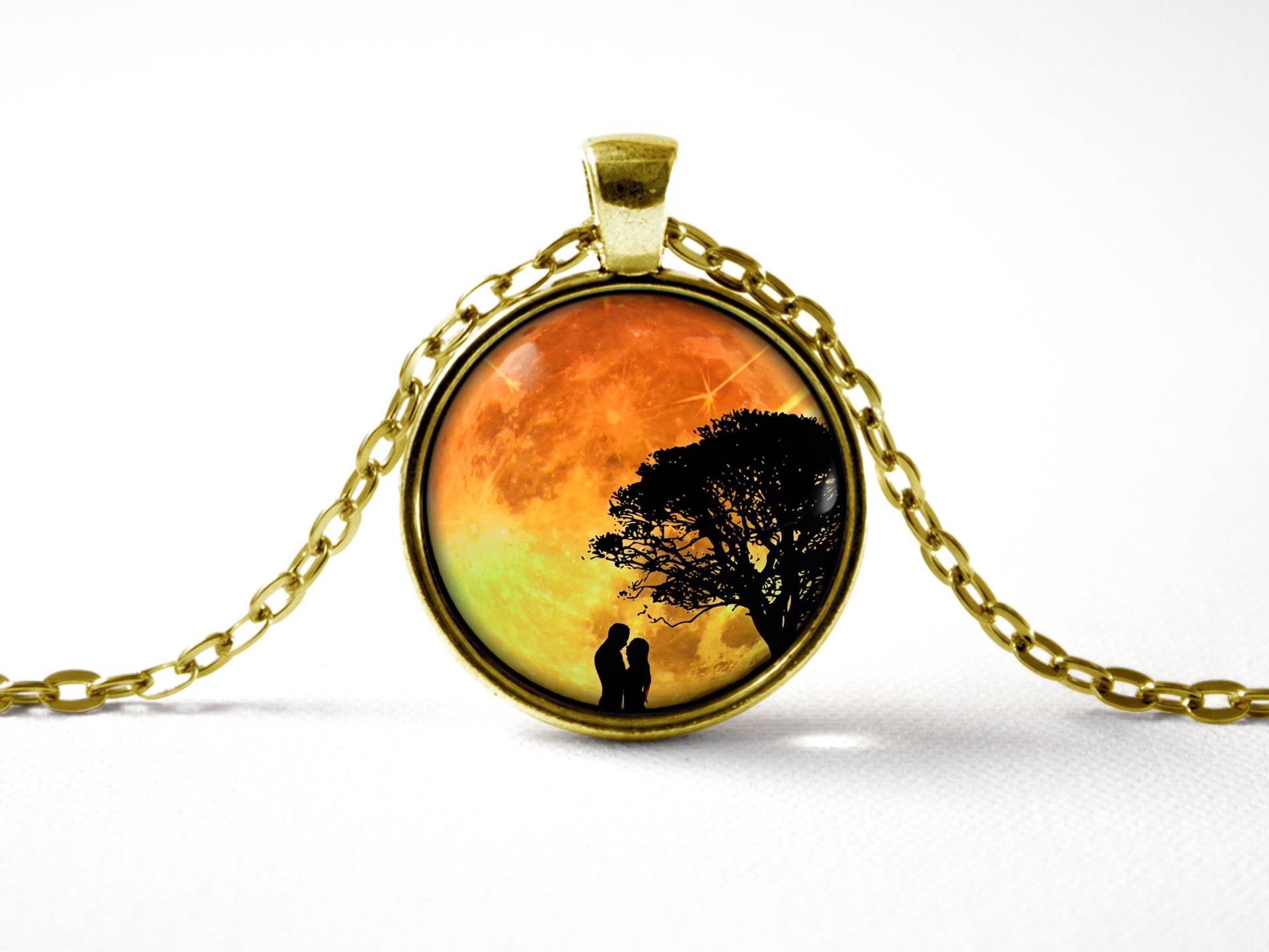 Liebesgeschenk Vollmond Halskette Jahrestagsgeschenk Baum Luna Für Sie Lunar Anhänger Geschenk Frau Mondphase Schmuck Mann Liebhaber von MadamIris