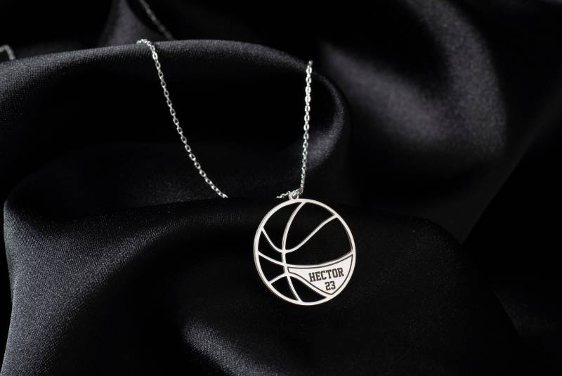 925 Sterlingsilber Basketball-Halskette Personalisierter Sport-Anhänger 925 Sterlingsilber Basketball-Halskette Personalisierter Sport-Anhänger von MadamJujo