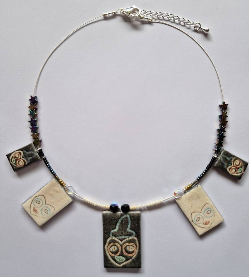 Herz Mit Hut-Kette Von Missclayton, Originelles Polymer-Clay-Design, Hämatit, Glasperlen, Boho-Avantgarde-stil, Versand Aus Deutschland Herz Mit Hut-Kette Von Missclayton, Originelles Polymer-Clay-Design, Hämatit, Glasperlen, Boho-Avantgarde-stil, Versand Aus Deutschland von MadameClayTon