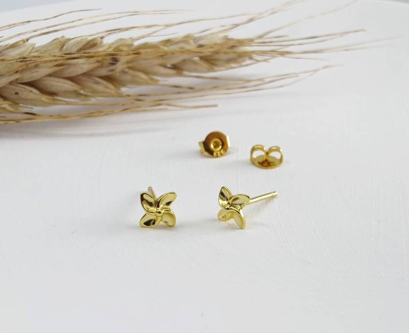 1 Paar Mini Blütenohrstecker-Zart-Simpel-Schlicht-Filigran-Brautschmuck-925Er Silber-Vergoldet-Blume-Blüte von MadameLiAnn