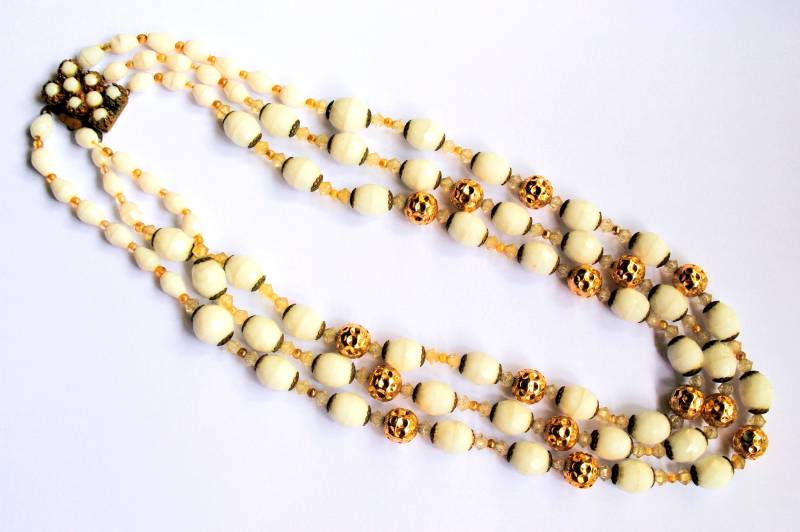 Vintage Glas Halskette von MadameMauricette