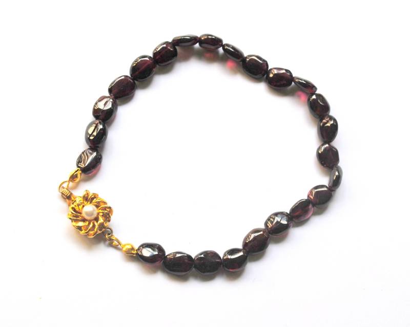 Vintage Granat Armband Vintage Granat Armband von MadameMauricette