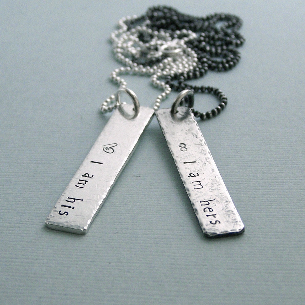 Hochzeit Gelübde Halsketten - Seine Und Ihre Hand Gestempelt Sterling Silber Paare Schmuck von MadamePoindextra