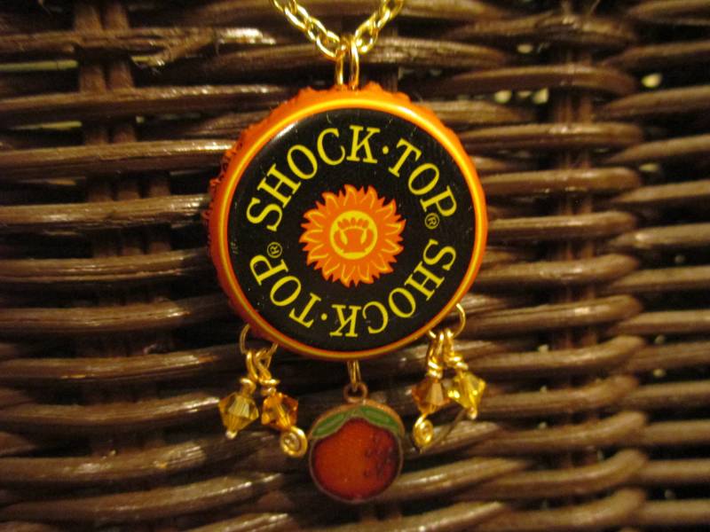 Shocktop Bottlecap Halskette I Rind Shocktop Bottlecap Halskette I Rind von MadcapAccessories