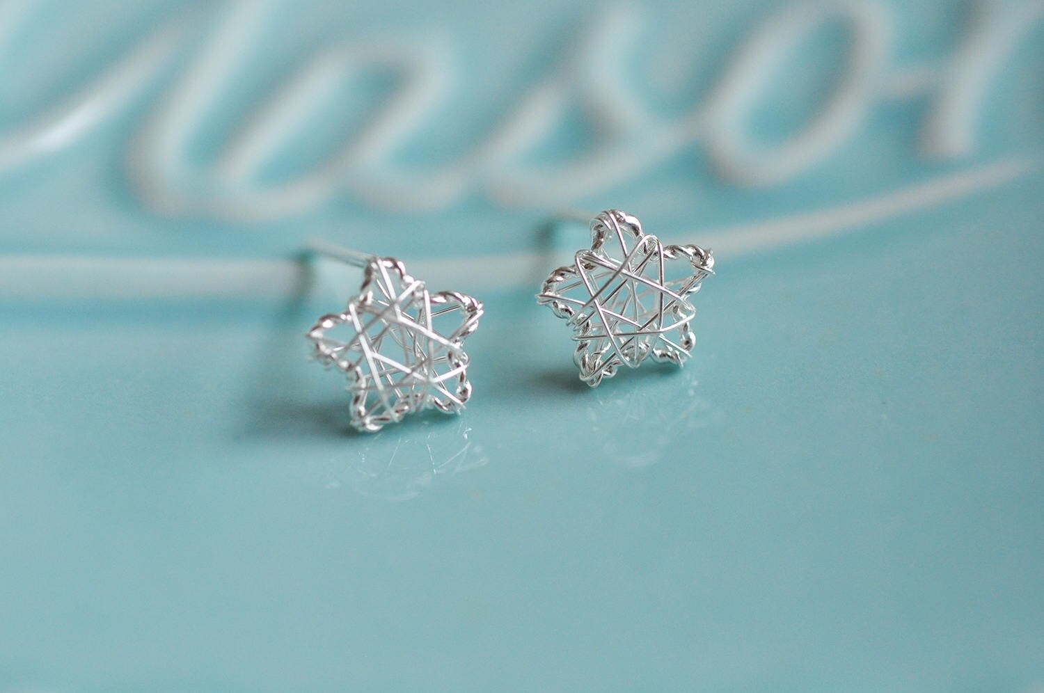 100 % Sterling Silberdraht Umwickelt Stern Silber Ohrringe, Silberohrringe, 925 Schmuck von MaddyandSamJewelry