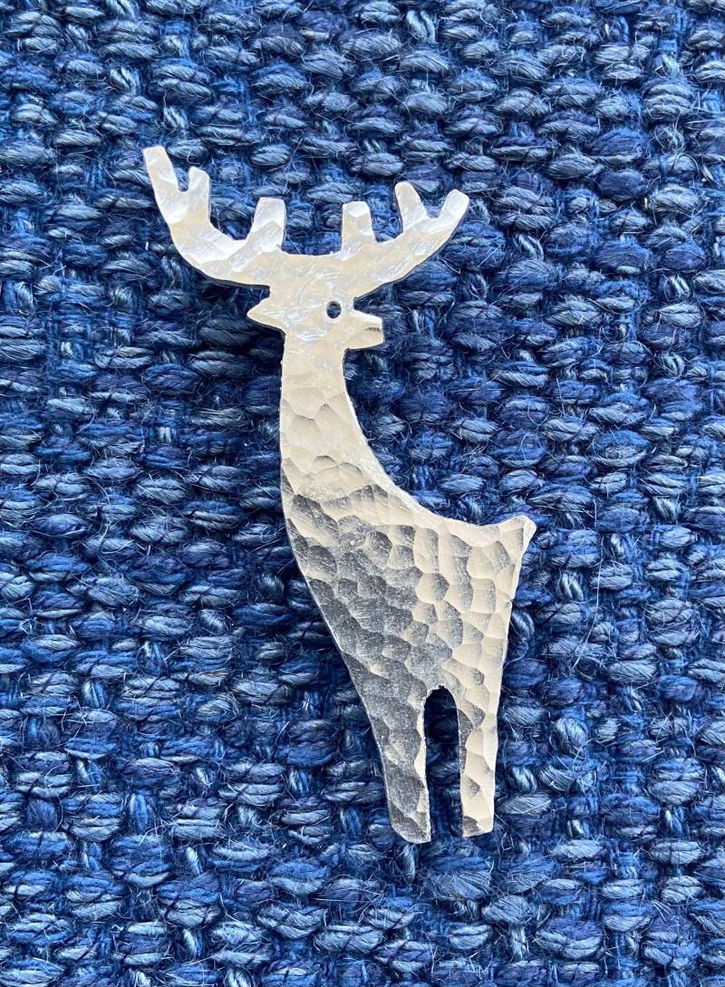 Silber Recycled Aluminium Hohe Rentier Brosche Oder Halskette. Nicht Trüb Und Leicht Silber Recycled Aluminium Hohe Rentier Brosche Oder Halskette. Nicht Trüb Und Leicht von MadeByCarolineShop
