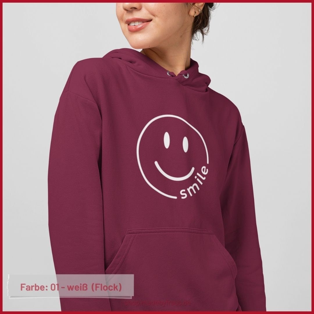 Bügelbild Smile - Verschiedene Farben/Größen Bügelbild Smile - Verschiedene Farben/Größen von MadeByFrauS