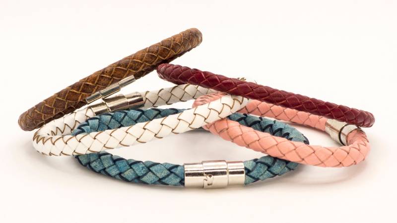 Geflochtenes Lederarmband Für Männer Und Frauen, Handgefertigter Schmuck, Geschenkidee Zum Hochzeitstag Geflochtenes Lederarmband Für Männer Und Frauen, Handgefertigter Schmuck, Geschenkidee Zum Hochzeitstag von MadeByMarionFrance