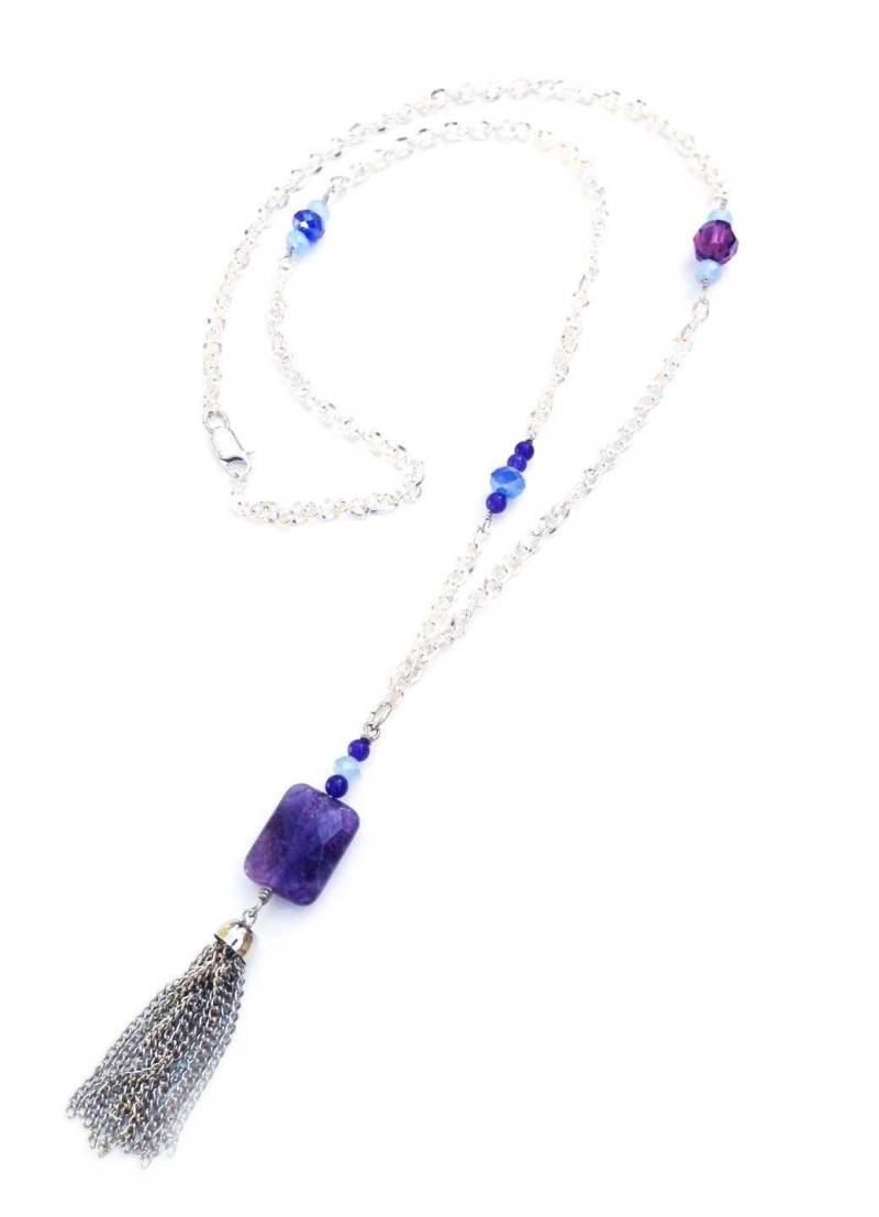 Lila Amethyst Quaste Halskette in Silber Lila Amethyst Quaste Halskette in Silber von MadeByMills
