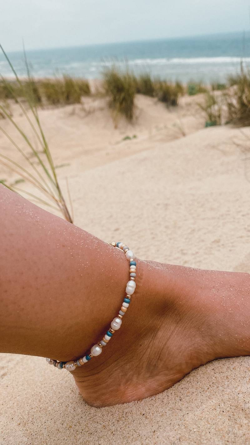 Fußkettchen Mit Süßwasserperlen, Buntes Fußkettchen, Perlen, Madebyresa von MadeByResa