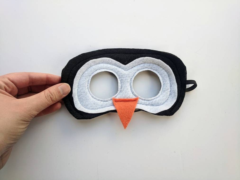 Filz Pinguin Maske Für Kinder Filz Pinguin Maske Für Kinder von MadeByShellmo