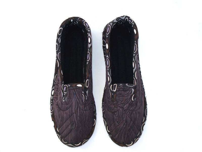 Warme Hausschuhe Frauen, Wolle Hausschuhe, Bequeme Damenschuhe Floral Weiche Sohle Schuhe, Geschenk Für von MadeByTinna