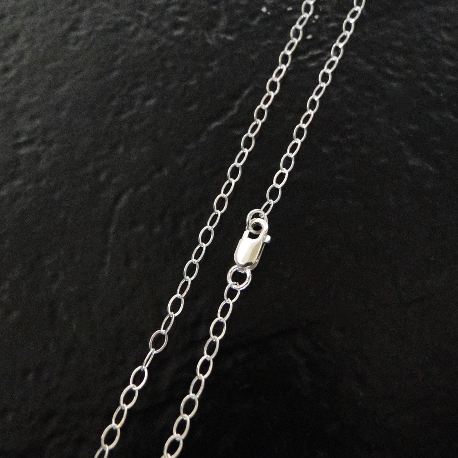 16 Zoll Sterling Silber 3 X 2 Mm Oval Kabel Halskette Mit Karabinerverschluss, C40 von MadeOfMetal