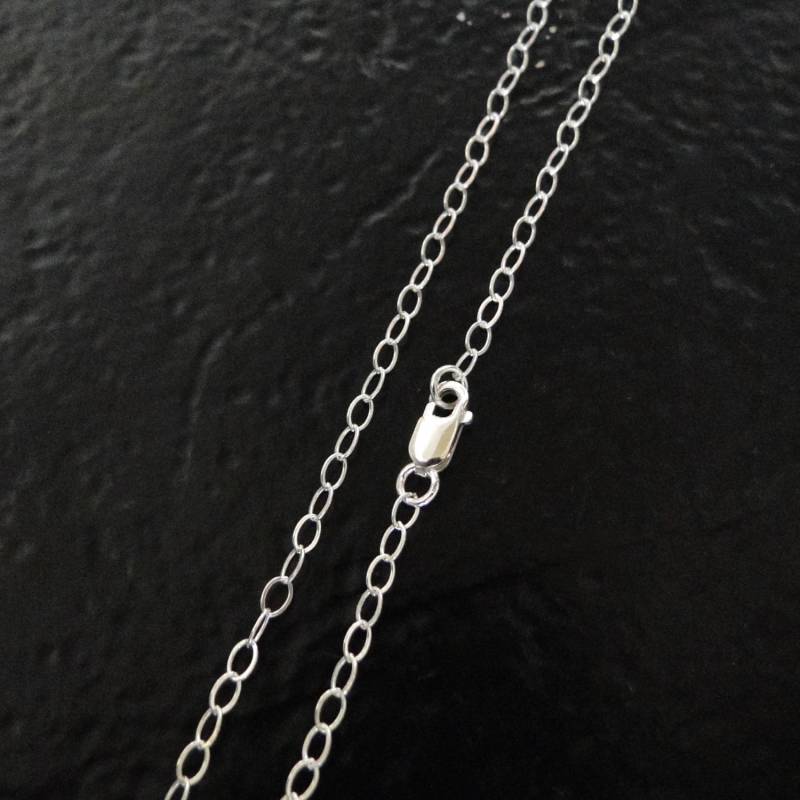 30 Inch Sterling Silber 3 X 2 Mm Oval Kabelkette Mit Karabiner Verschluss, C40 von MadeOfMetal