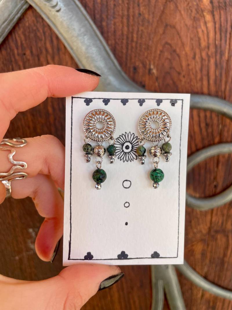 Mandala Ohrringe - Edelstahl Mit Türkis Jaspis & Hämatit, Elegant, Spirituell, Boho Schmuck, Geschenk Für Sie von MadebyAnnaJewelry