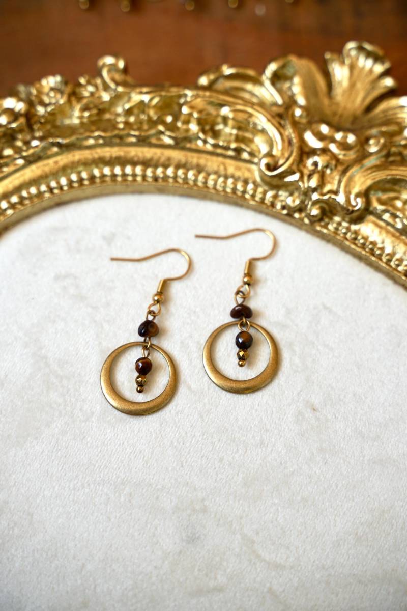 Terrasol Ohrringe Boho Messing & Tigerauge Stein - Natürliche Eleganz, Unisex Schmuck, Handgemacht, Perfektes Geschenk von MadebyAnnaJewelry