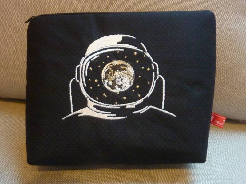Kosmetiktasche Houston We Have A Problem Nasa Weltraum Astronaut Noon Mond von MadebyHeidiRohrmoser
