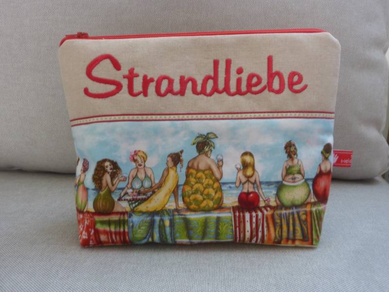 Maritime Kosmetiktasche Strandliebe Fruit Ladies Navy Harbor Port Gestickter Text Badenixen von MadebyHeidiRohrmoser