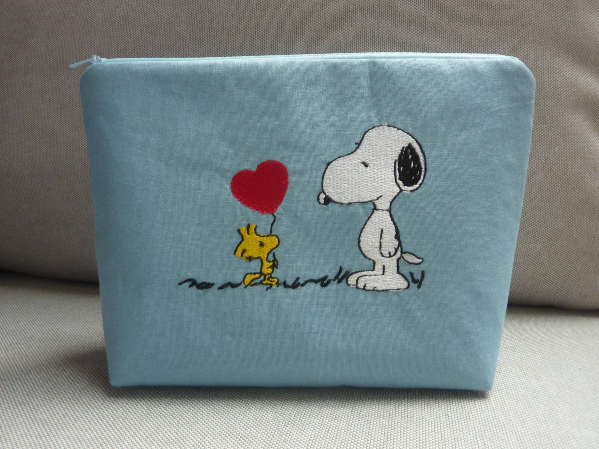 Snoopy Und Woodstock Kosmetiktasche I Love You von MadebyHeidiRohrmoser