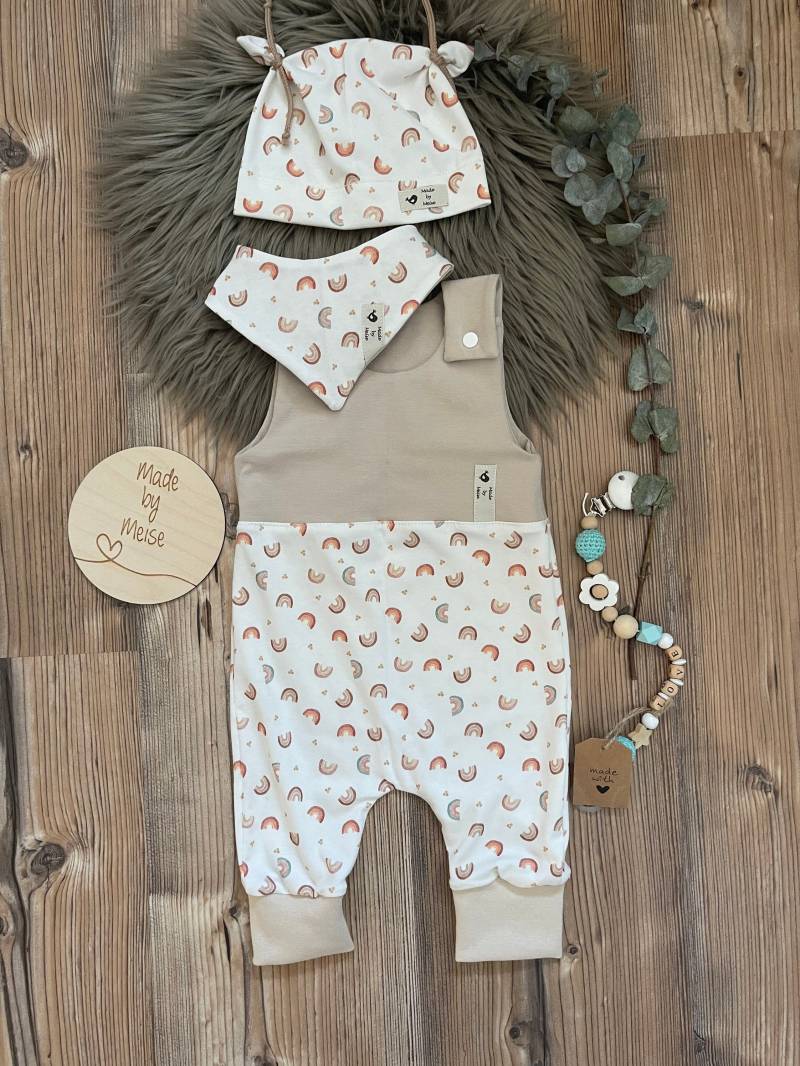 strampler Regenbogen von MadebyMeise