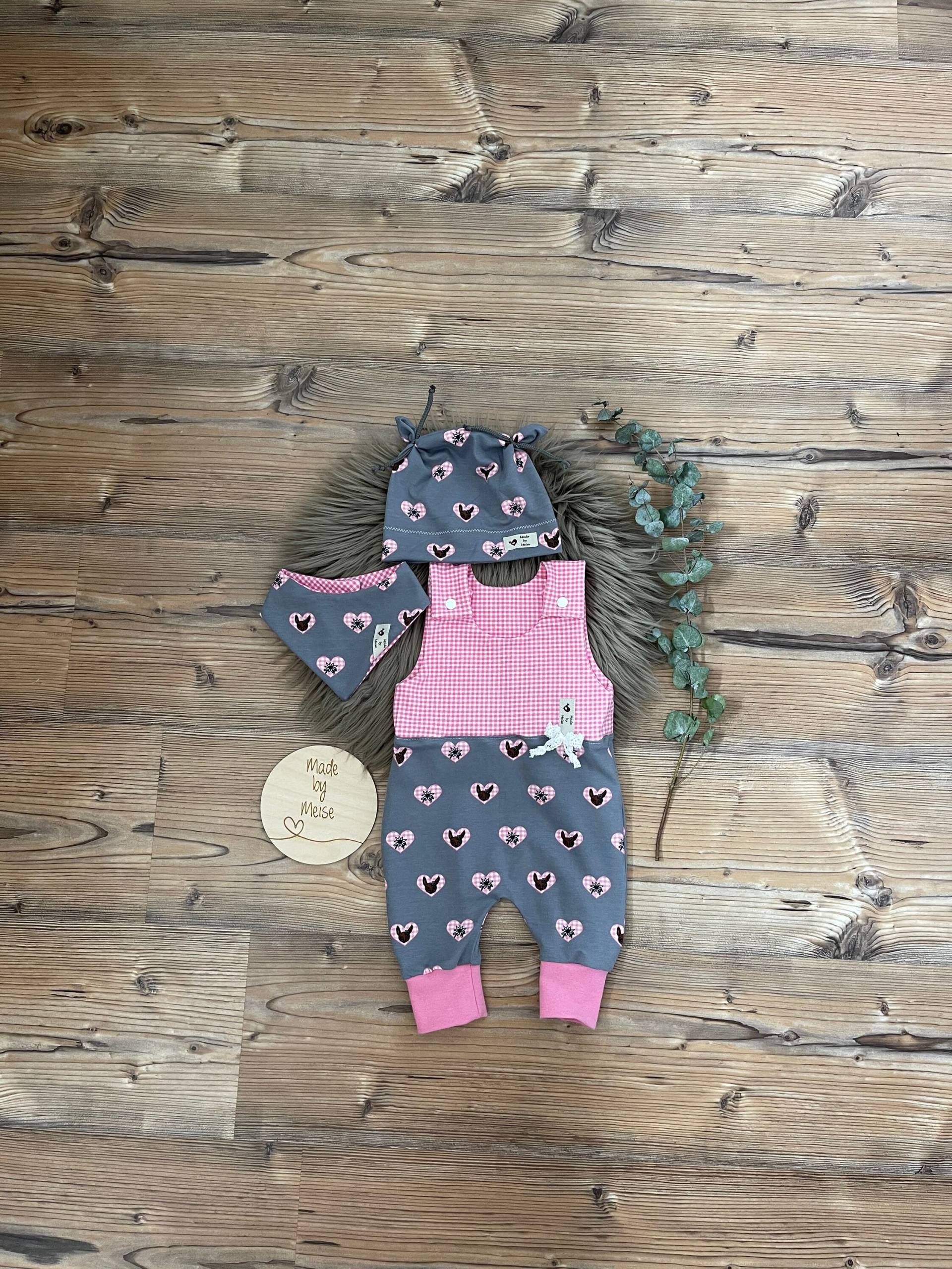 strampler Tracht Rosa von MadebyMeise