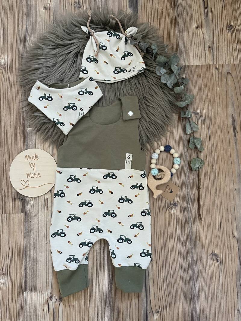 strampler Traktor von MadebyMeise