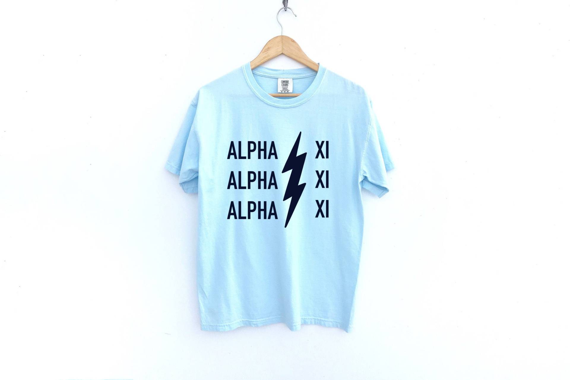 Alpha Xi Delta/Bolting Out Sorority Shirt Comfort Colors Chambray von MadebyMollzShop