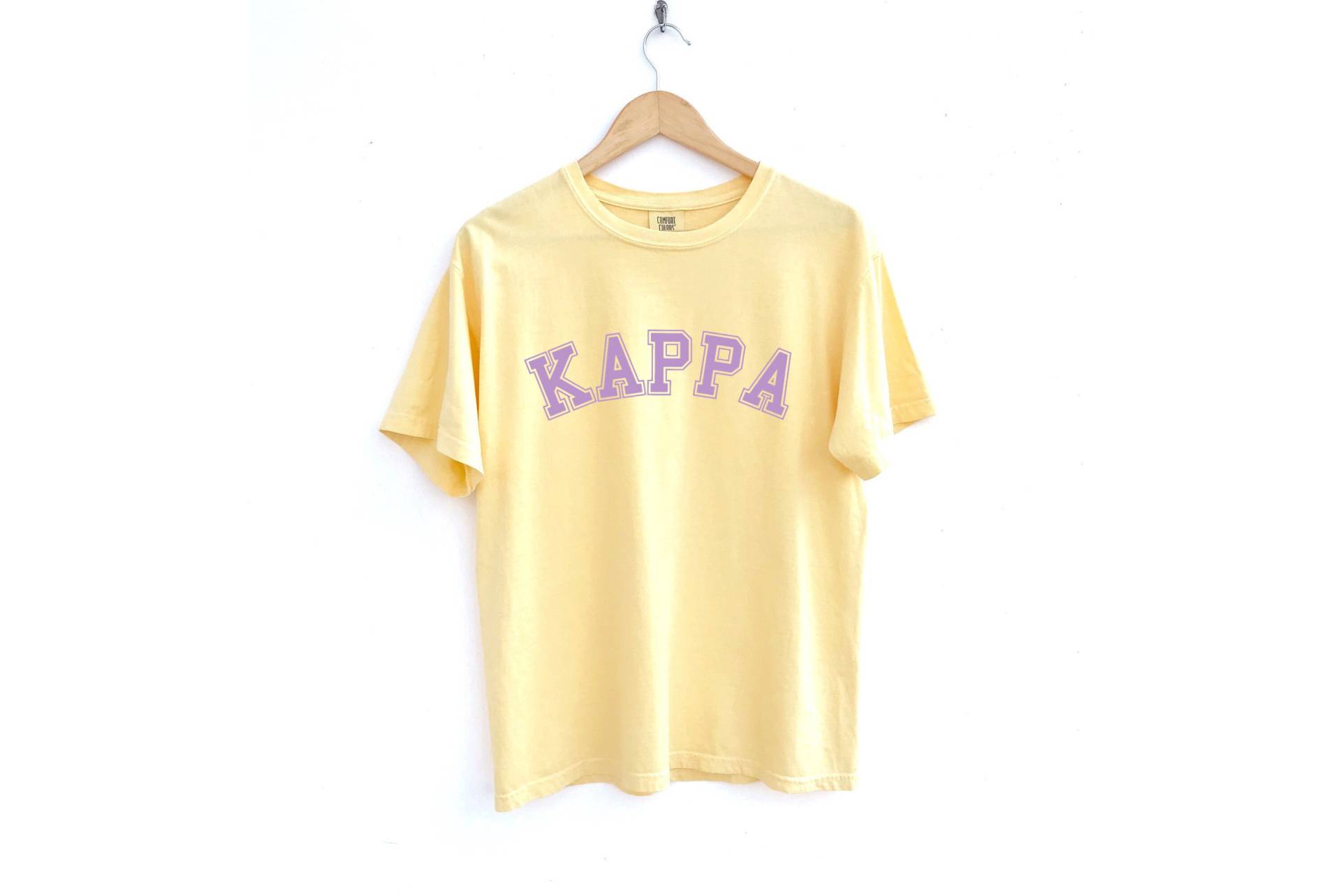 Kappa Gamma/Lila Stehbogen Sorority Shirt Comfort Colors Butter von MadebyMollzShop