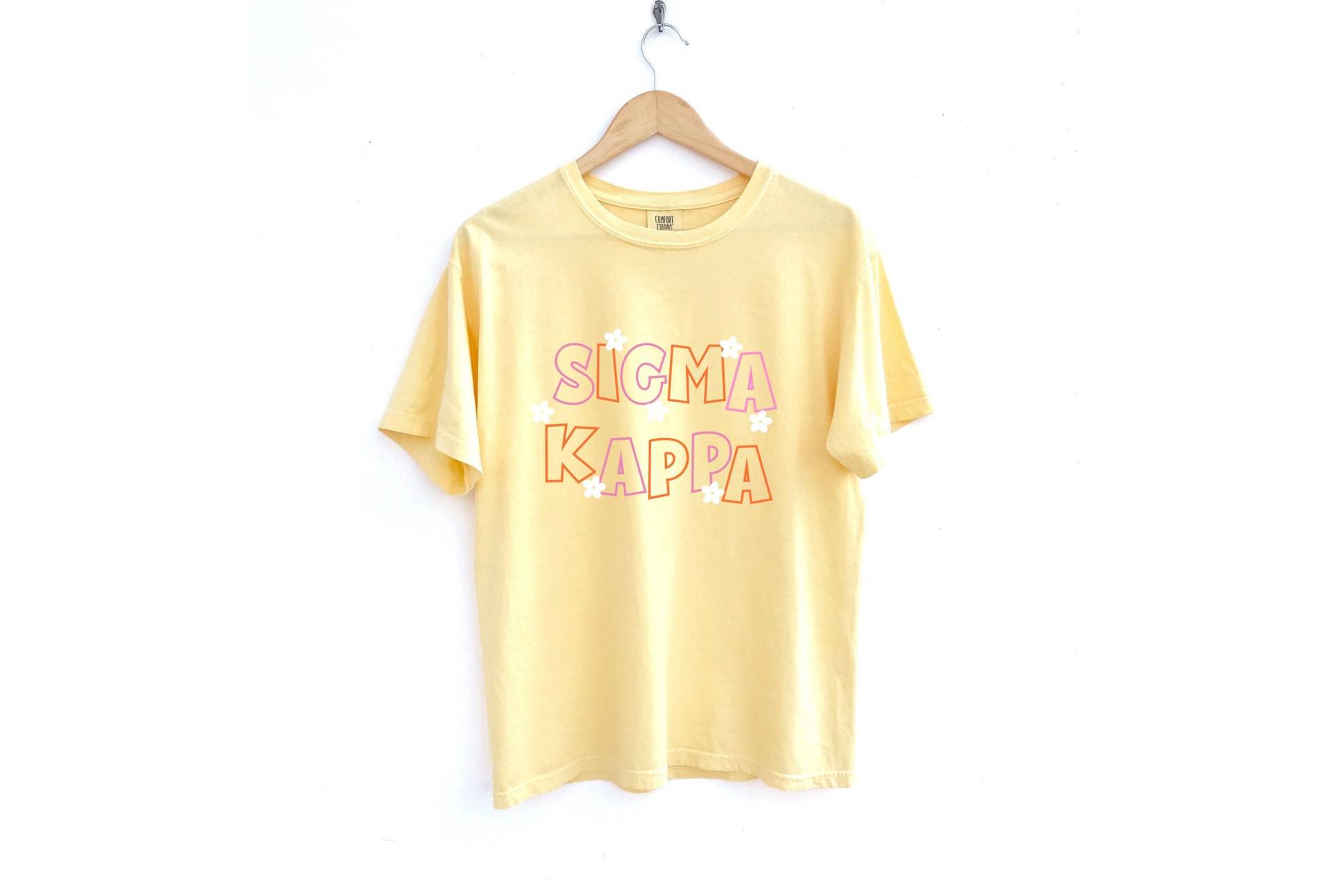 Sigma Kappa/Flower Power Sorority Shirt Comfort Colors Butter von MadebyMollzShop