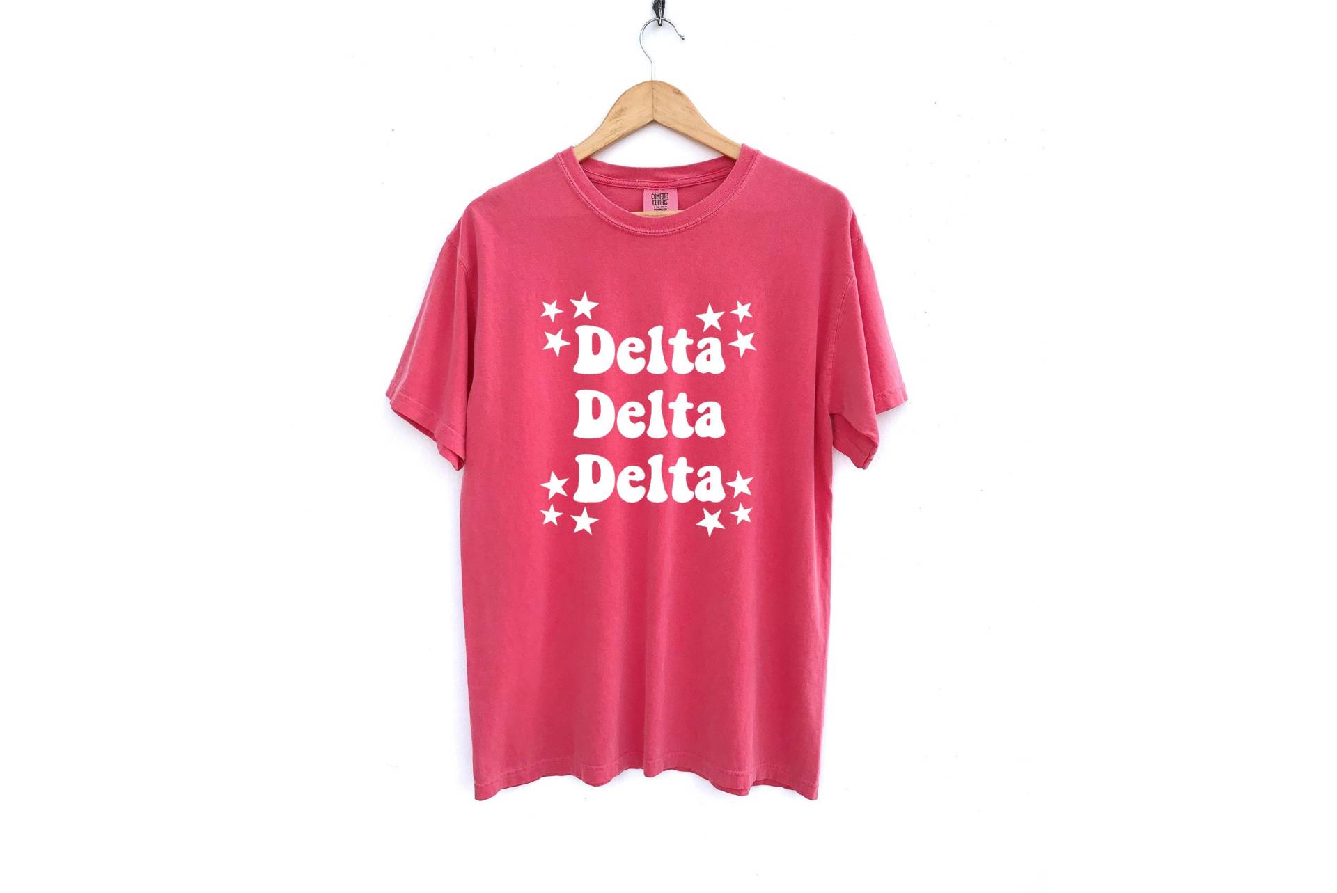 Tri Delta/Sehendes Sterne Sorority Shirt Komfortfarben Weitere Farben Verfügbar von MadebyMollzShop