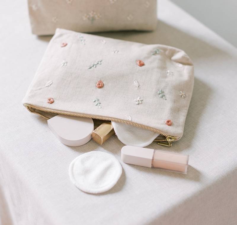 Handgestickte Reines Leinen Schminktäschchen von Madeeco