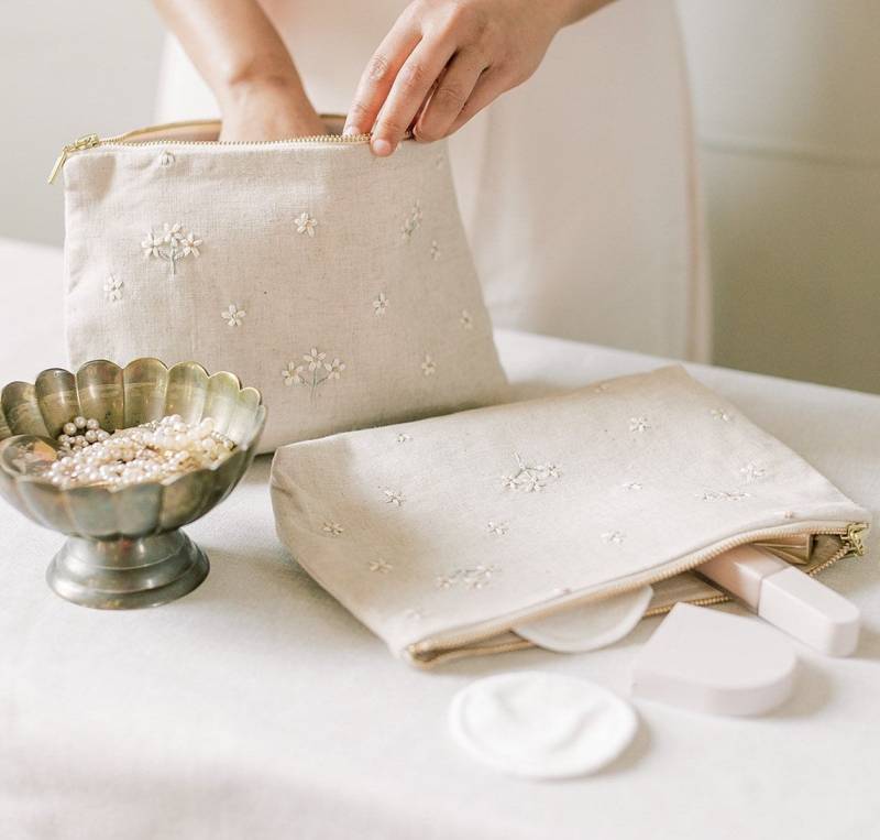 Hand Bestickt Rein Leinen Make-Up Tasche Beutel von Madeeco