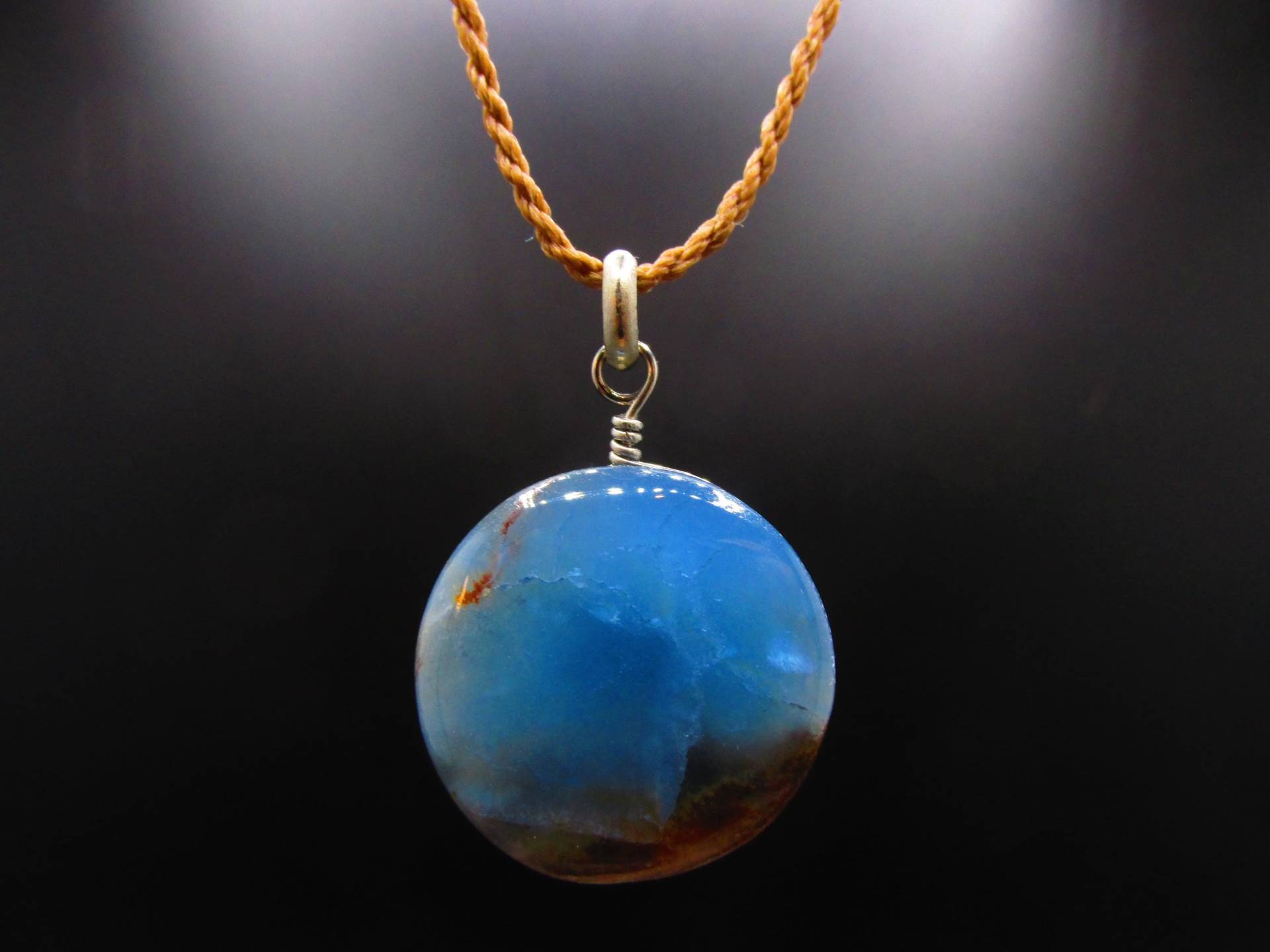Collar De Piedra Natural "Ónix Azul Cielo" von MaderaVivaStore