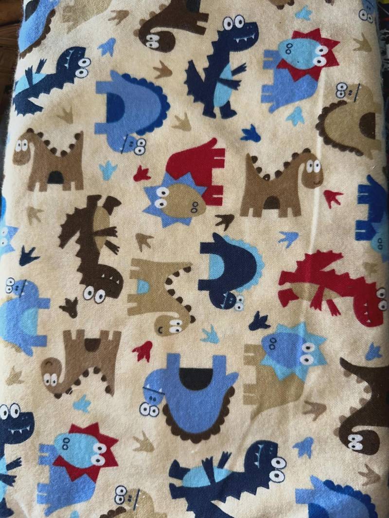 Madiebs Dinosaurier Kinder-Kissenbezug Travel Size Madiebs Dinosaurier Kinder-Kissenbezug Travel Size von MadieBs