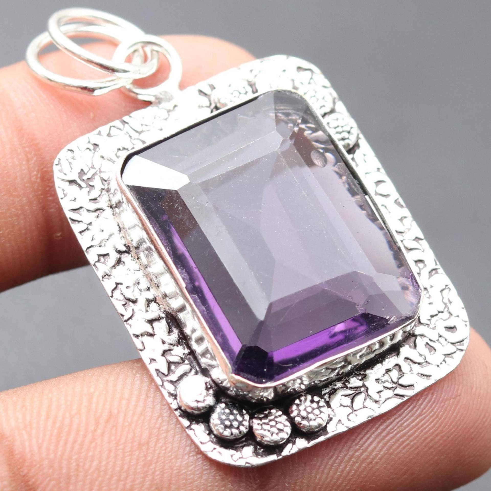 Amethyst Quarz Edelstein Anhänger Schmuck Halskette Geschenk Für Sie Versilbert Neu Antik Stil Ihn von MadonnaJewellery