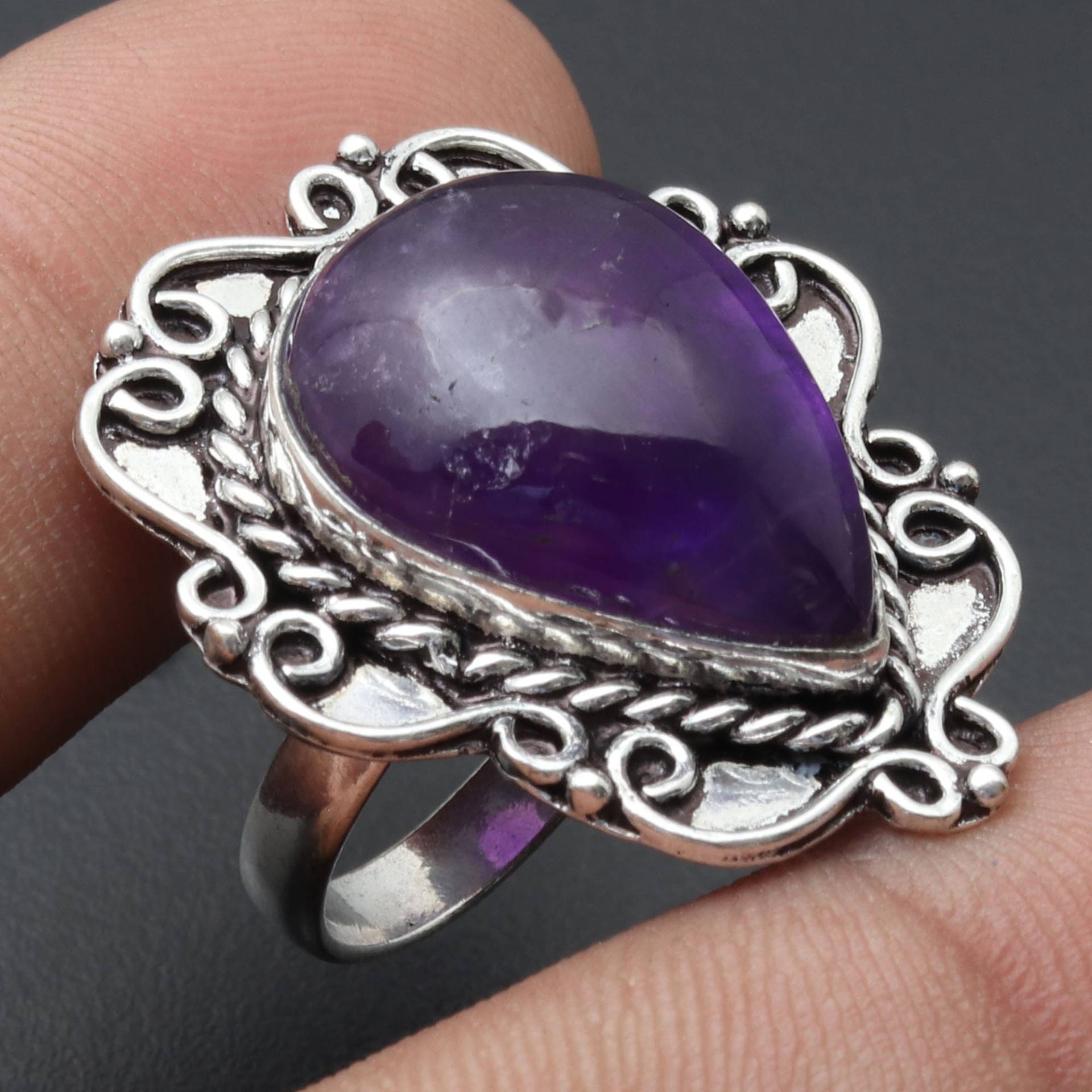 Amethyst Ring Unikat Stil Edelstein Schmuck Geschenk Für Mädchen Sterling Versilbert Sie von MadonnaJewellery