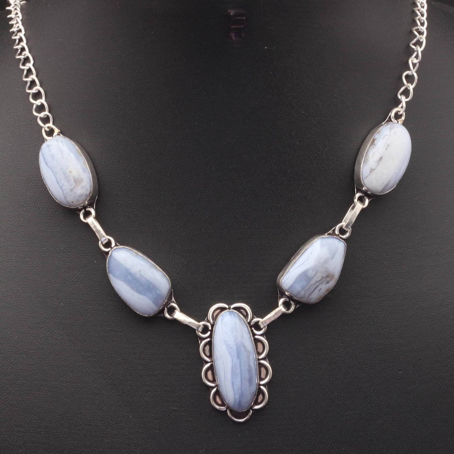 Blaue Spitze Achat Halskette Schmuck Edelstein Geschenk Für Sie Sterling Versilbert Mädchen Xy110 von MadonnaJewellery